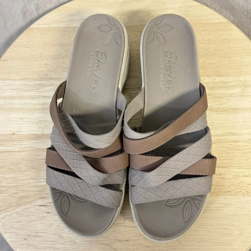 Skechers luxe foam